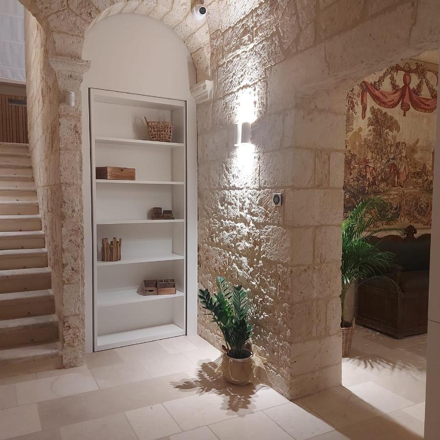 Palazzo Momi Bed and Breakfast Bari Eksteriør billede