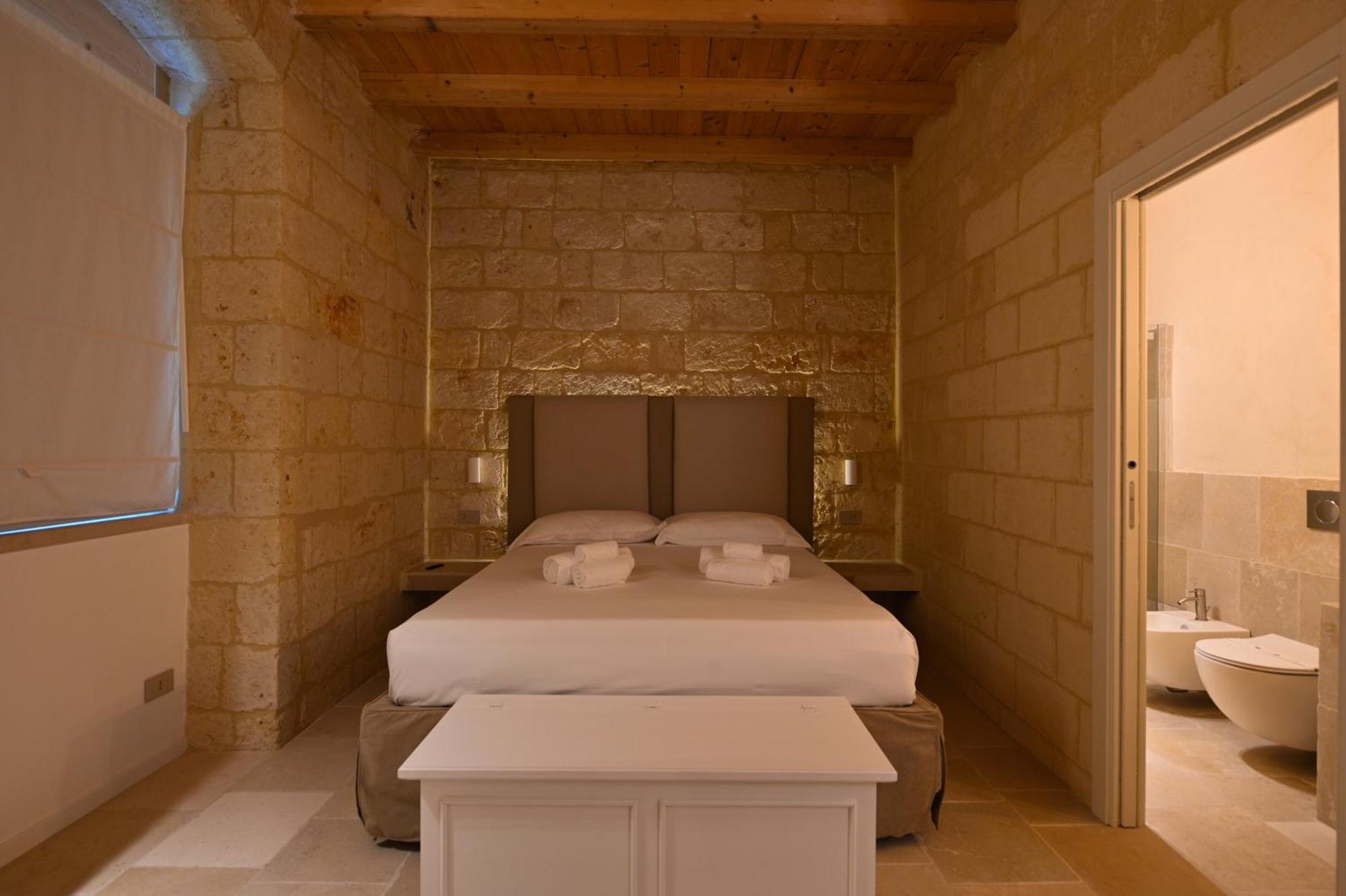Palazzo Momi Bed and Breakfast Bari Eksteriør billede