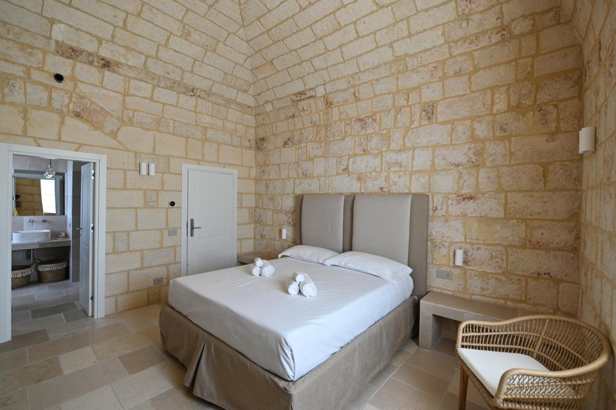 Palazzo Momi Bed and Breakfast Bari Eksteriør billede