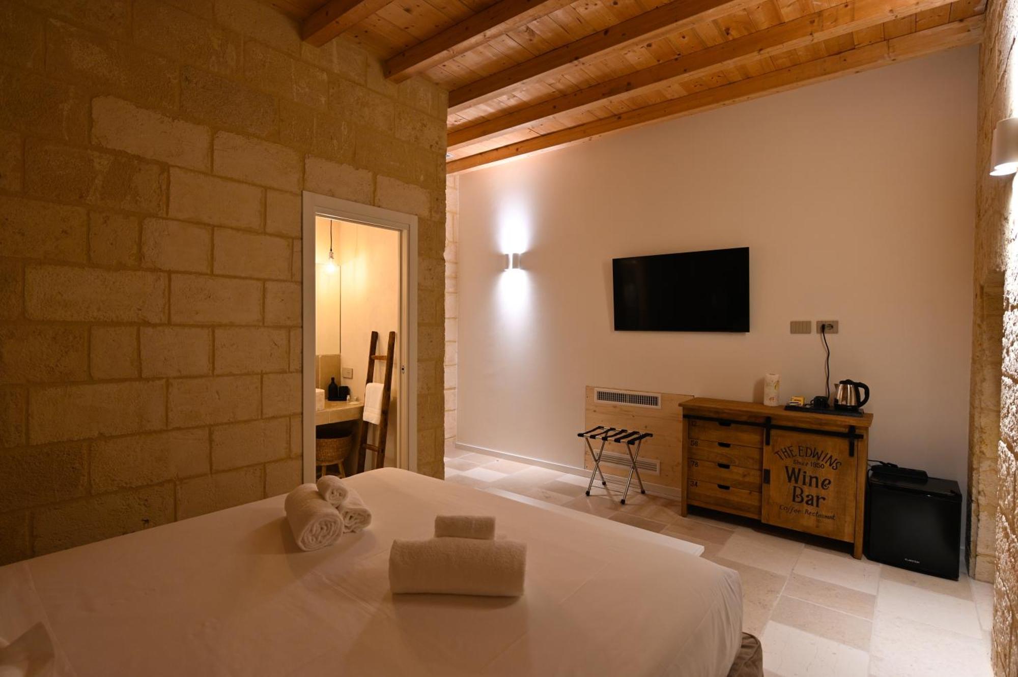 Palazzo Momi Bed and Breakfast Bari Eksteriør billede