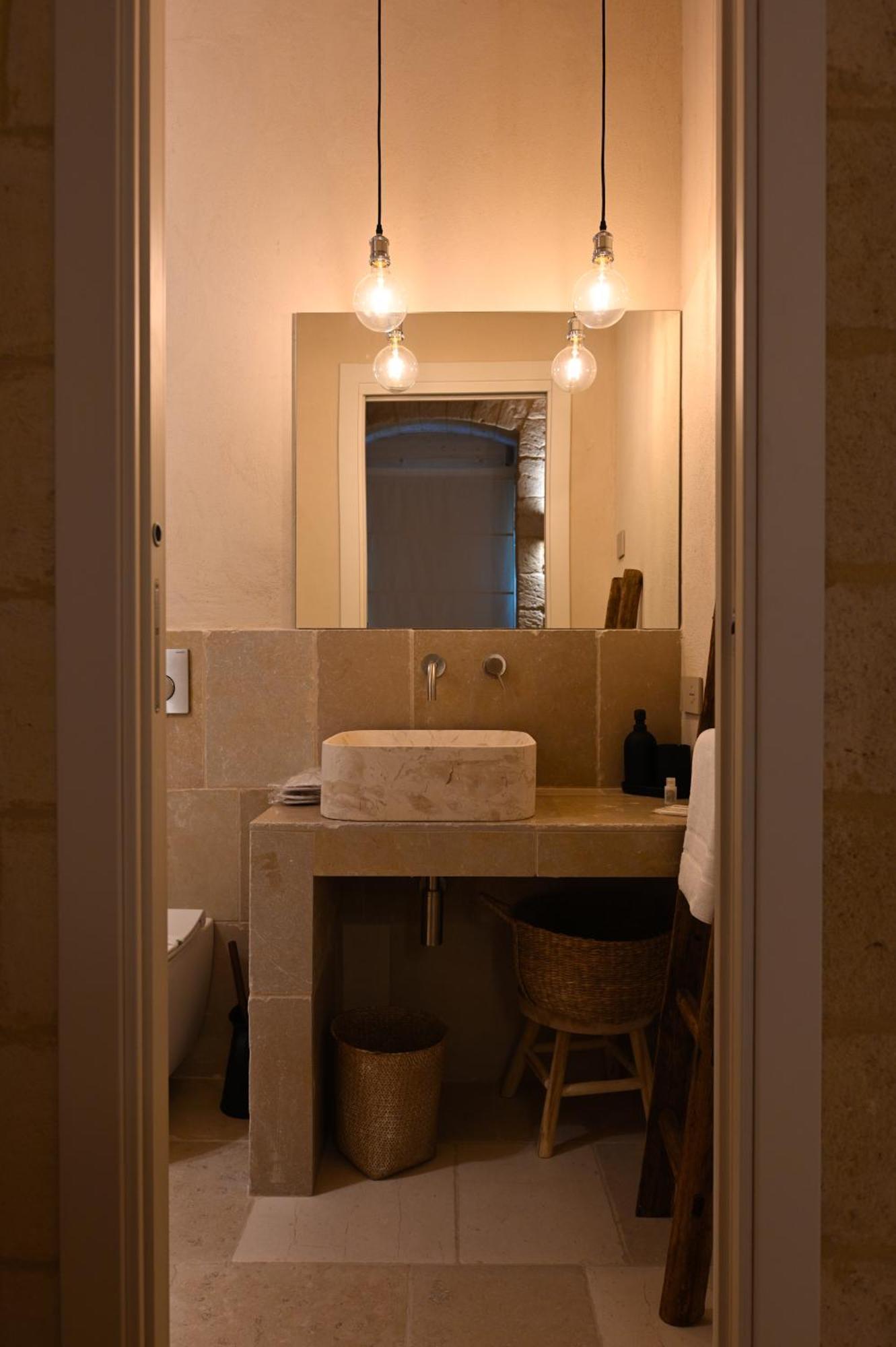 Palazzo Momi Bed and Breakfast Bari Eksteriør billede