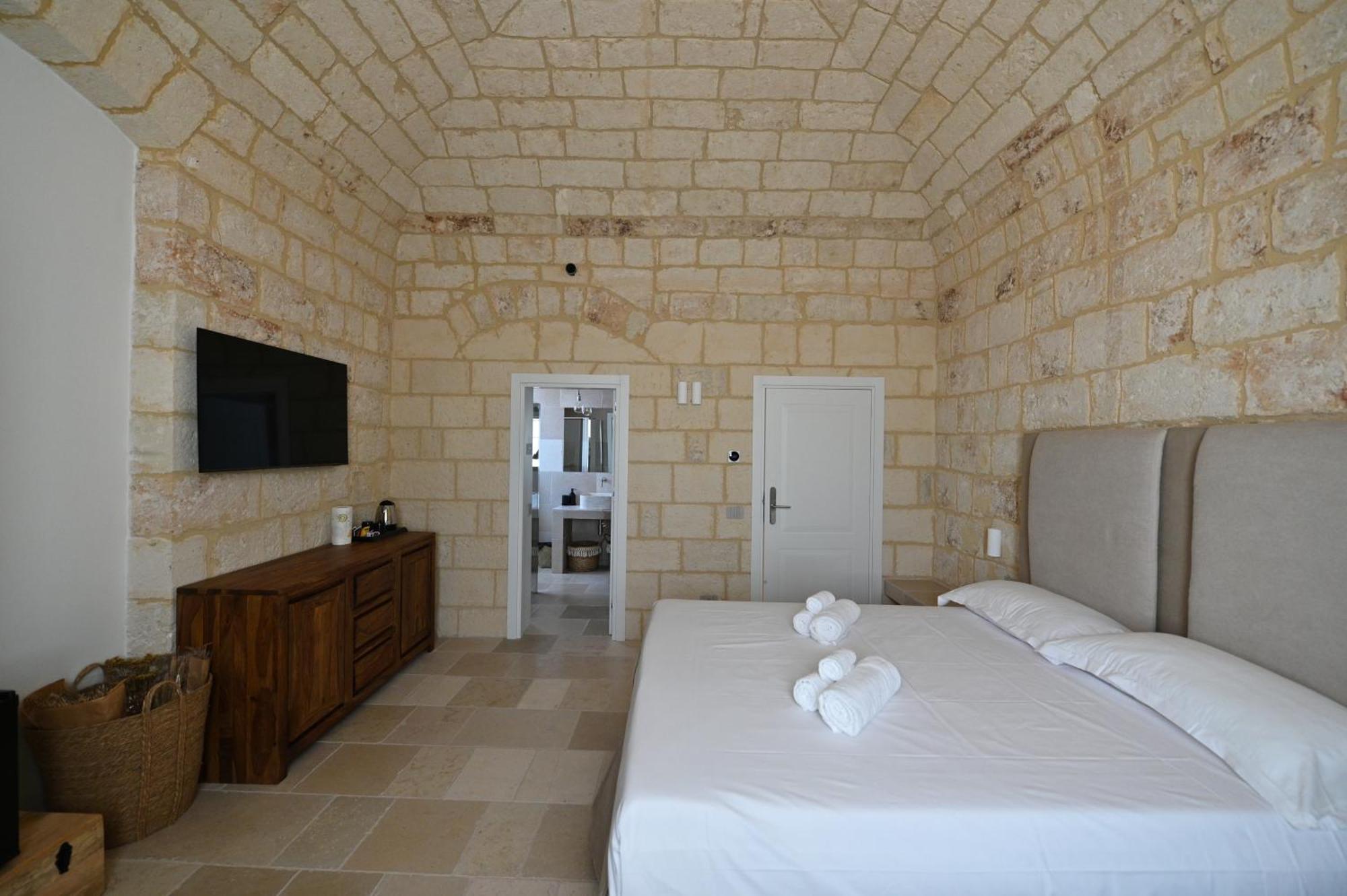Palazzo Momi Bed and Breakfast Bari Eksteriør billede