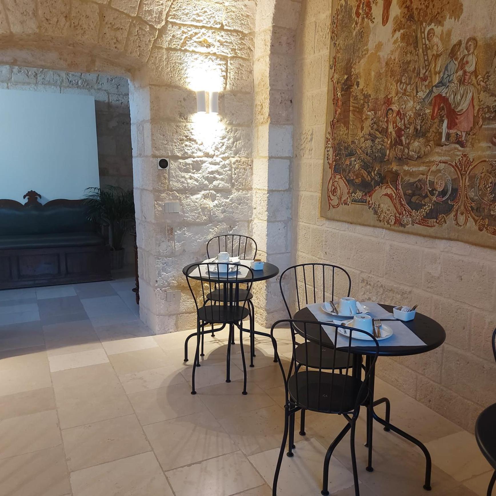 Palazzo Momi Bed and Breakfast Bari Eksteriør billede
